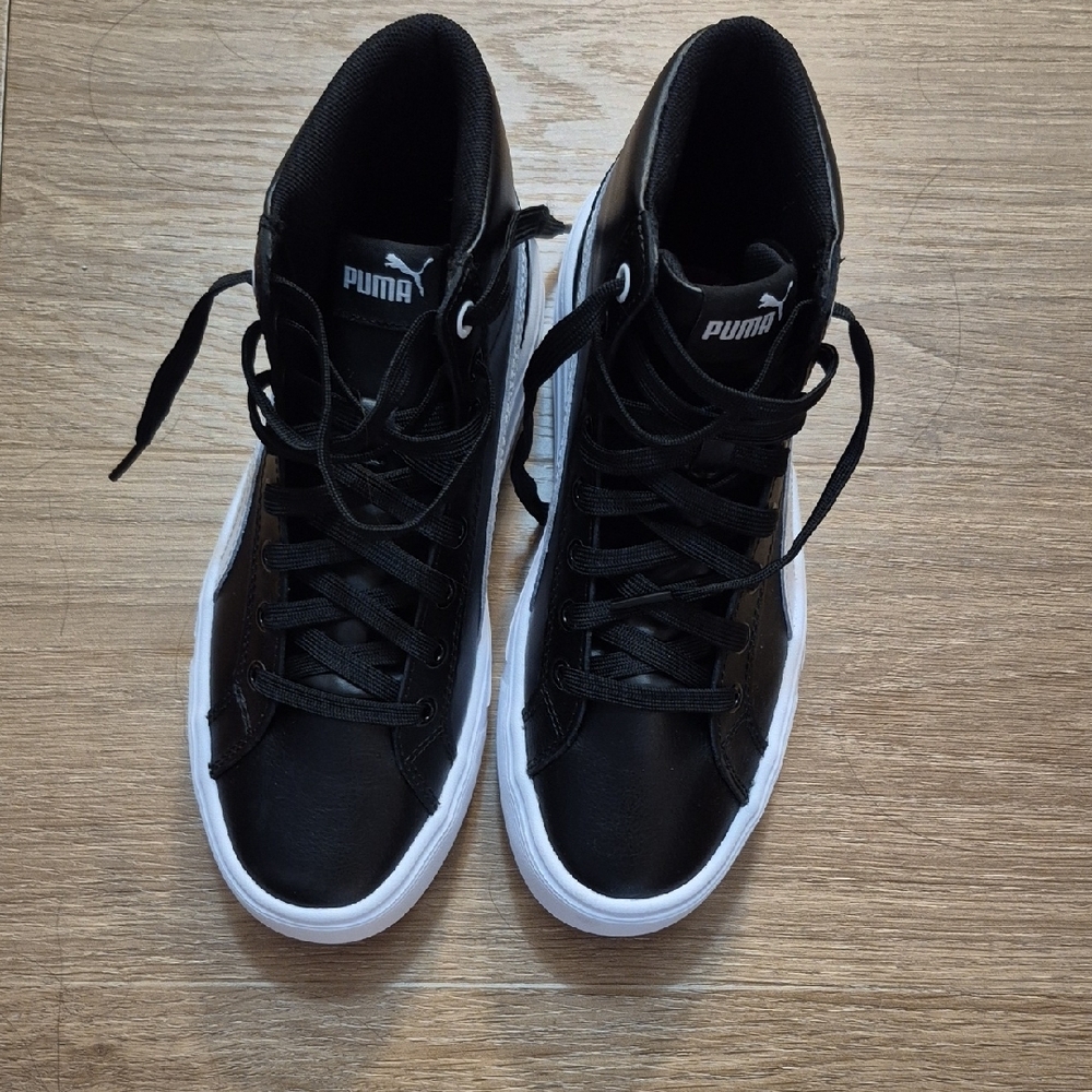 Puma Men's Black High-Top Sneakers